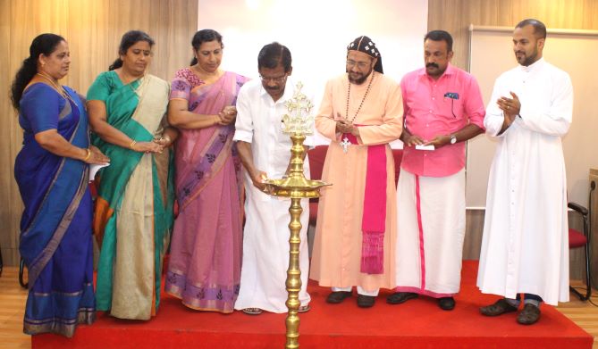 മഴക്കുട ബോധവല്‍ക്കരണ ക്യാമ്പയിന്‍ സംഘടിപ്പിച്ചു