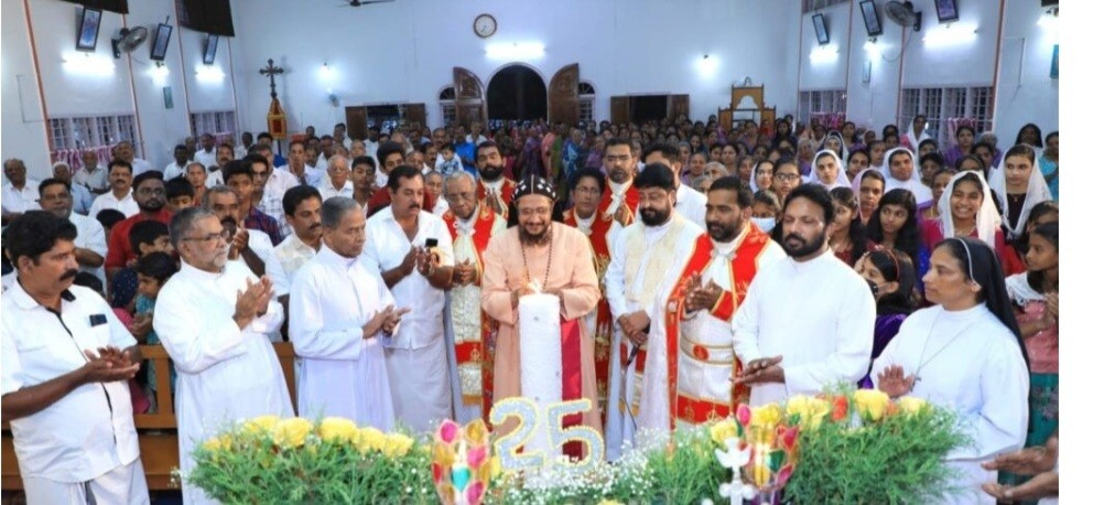 കോതനല്ലൂർ പള്ളിയിൽ രജതജൂബിലിക്ക്   തിരി തെളിഞ്ഞു .