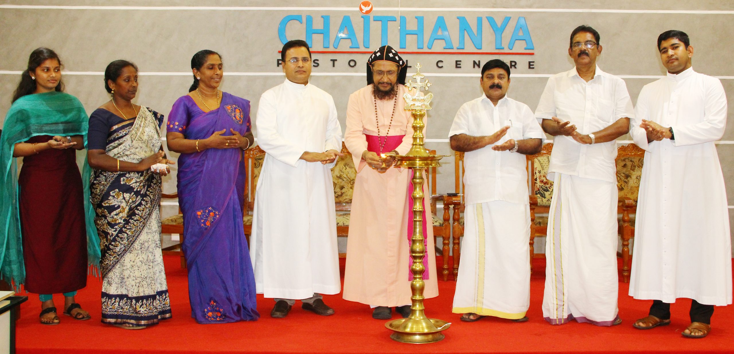 കുടുംബബന്ധങ്ങള്‍ സുദൃഢമാക്കുവന്‍ മാനുഷിക മൂല്യങ്ങള്‍ മുറുകെ പിടിക്കണം- ഗിവര്‍ഗ്ഗീസ് മാര്‍ അപ്രേം