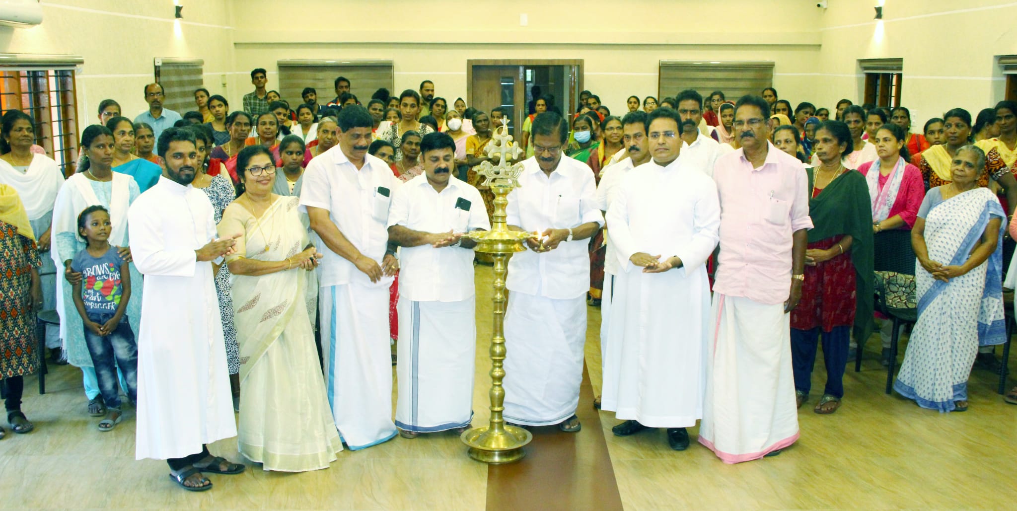 127 കുടുംബങ്ങള്‍ക്ക് തയ്യല്‍ മെഷീന്‍ യൂണിറ്റുകള്‍ ലഭ്യമാക്കി കെ.എസ്.എസ്.എസ്