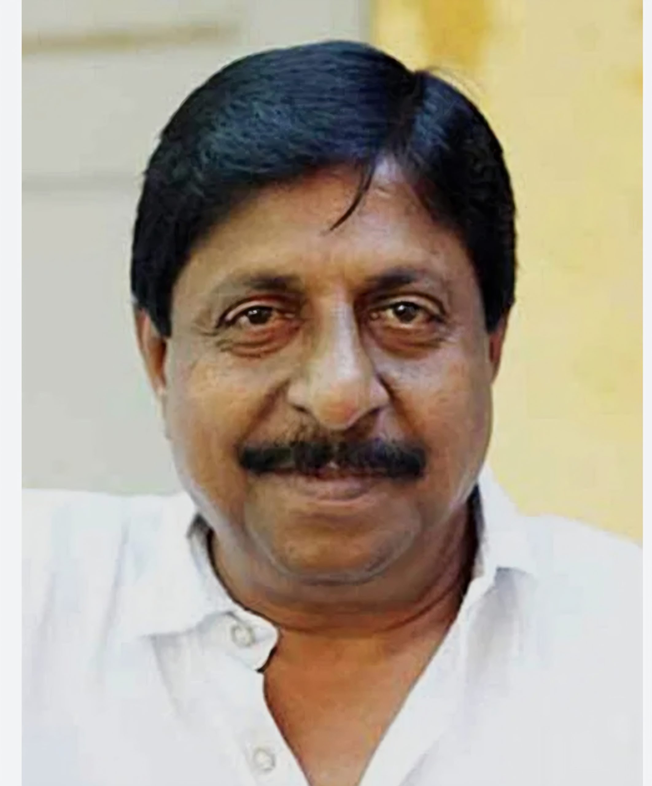 മലയാള സിനിമയിലെ അതുല്യപ്രതിഭ ശ്രീനിവാസൻ (69) ഇനി ഓർമ.