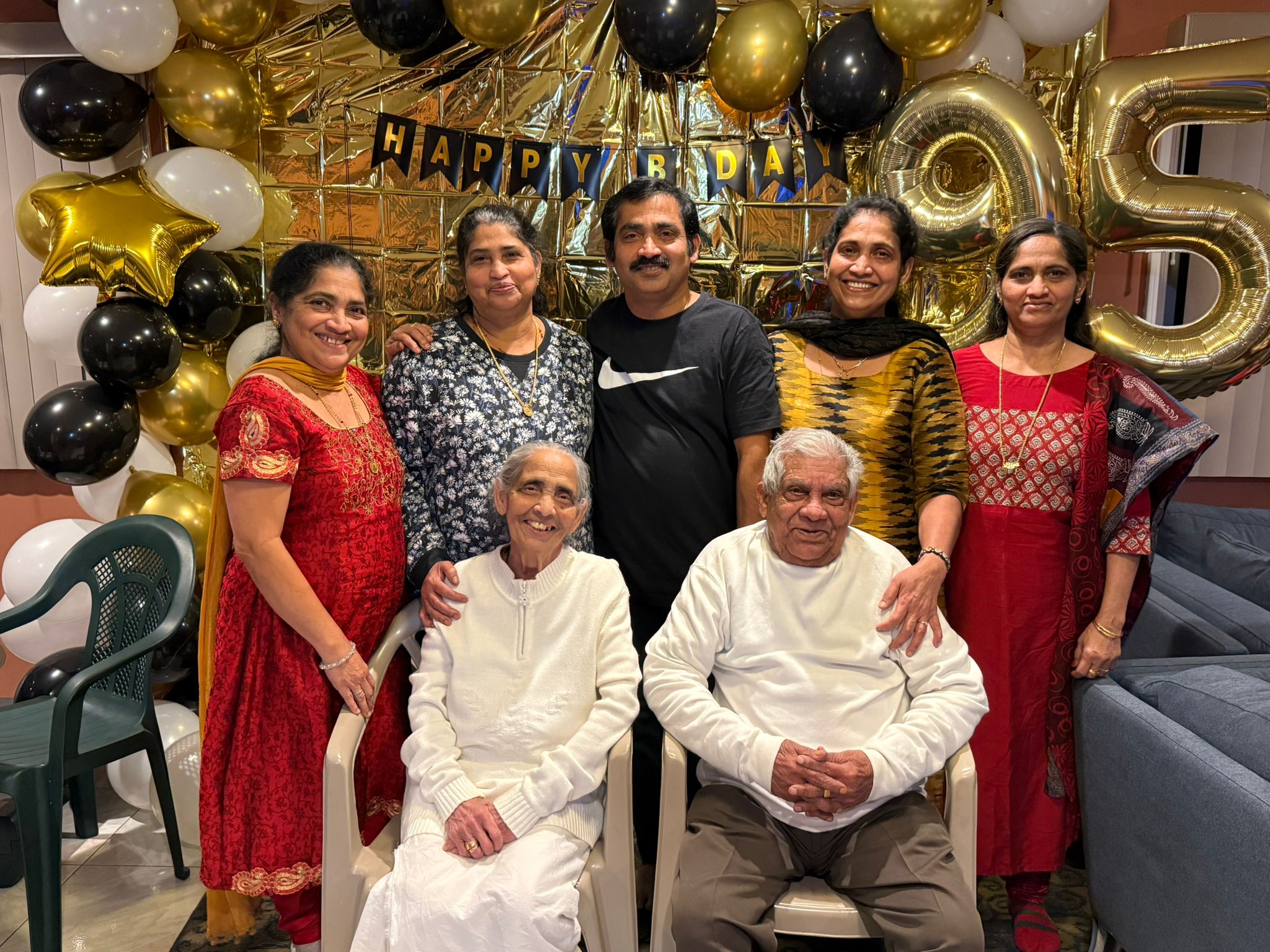 ചിക്കാഗോ: കളപ്പുരയ്ക്കൽ കുര്യൻ-മറിയാമ്മ ദമ്പതികളുടെ സഹയാത്രയ്ക്ക് 75ൻറെ മധുരം