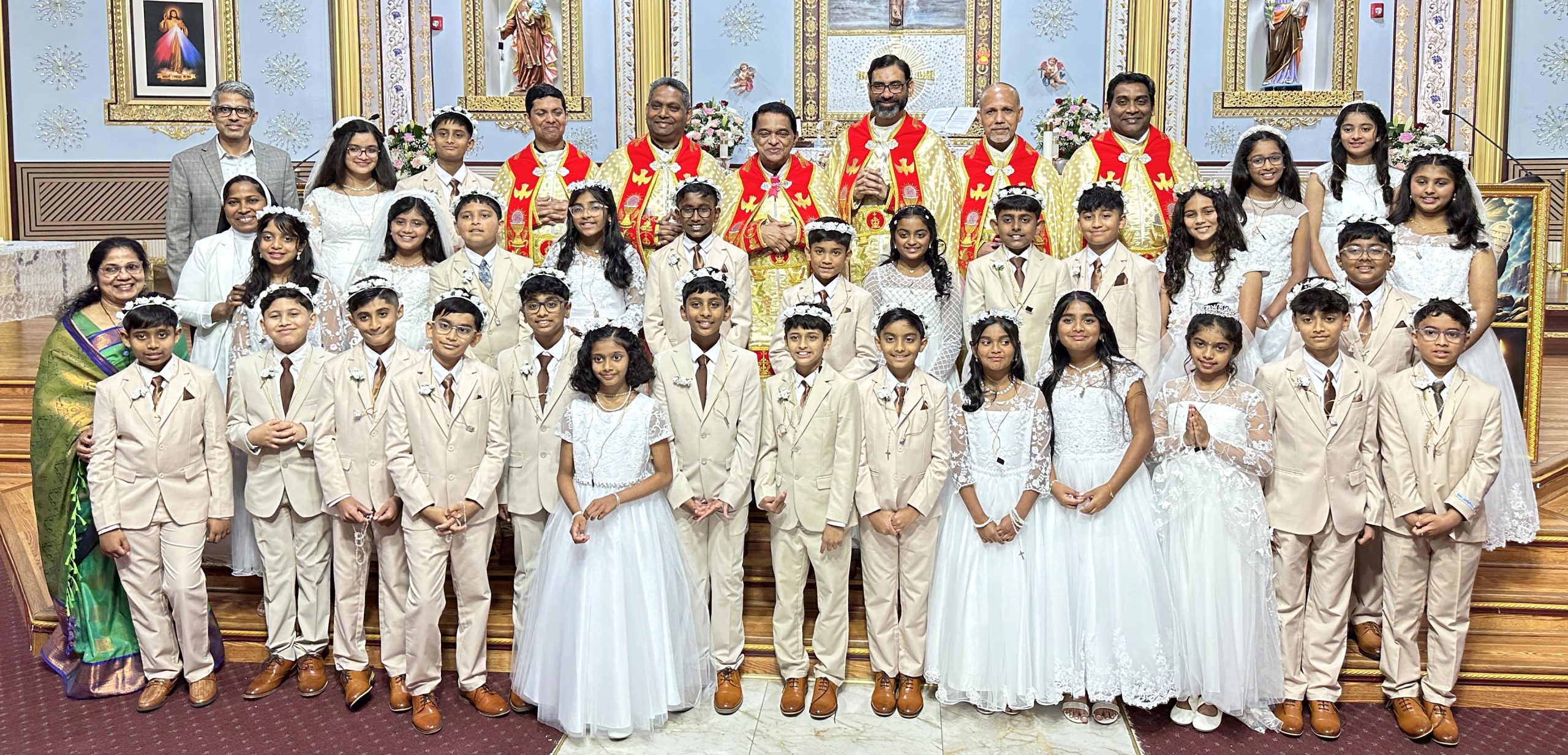 ഹൂസ്റ്റൺ സെന്റ് മേരീസ് ക്നാനായ കാത്തോലിക്ക ഫൊറാന ദൈവാലയത്തിൽ  ഭക്തിസാന്ദ്രമായ പ്രഥമ ദിവ്യകാരുണ്യ  സ്വീകരണം.